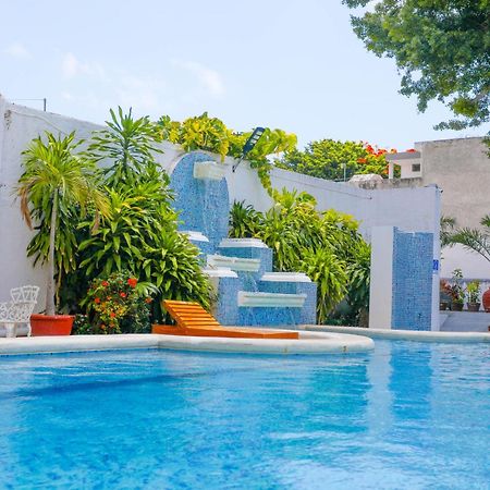 Hotel Maria De Lourdes Канкун Экстерьер фото